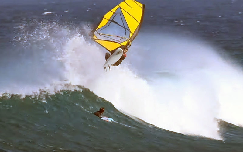Windsurfer vs. Bodyboarder - Send it Session Feb 2023