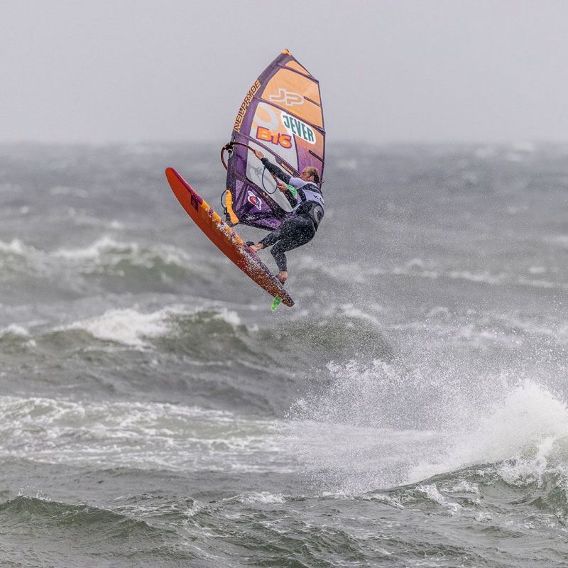 Yentel Caers, Shifty