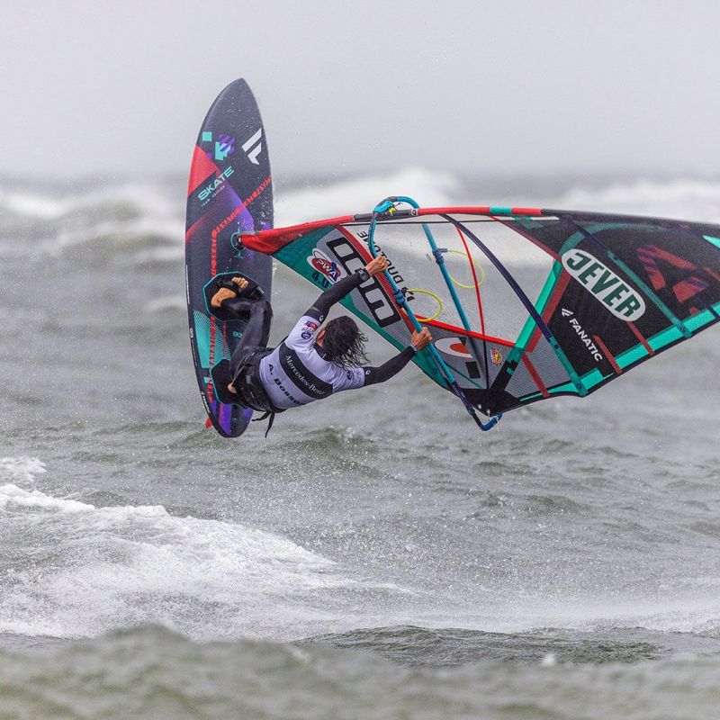 Adrien Bosson gewinnt die Single Elimination