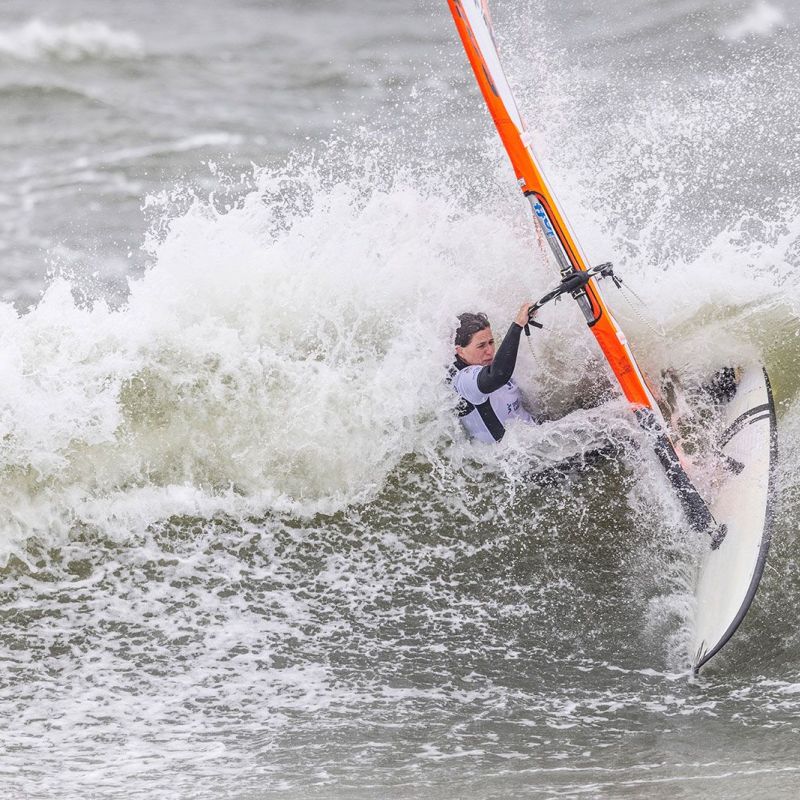Steffi Wahl,  auf der Welle unschlagbar