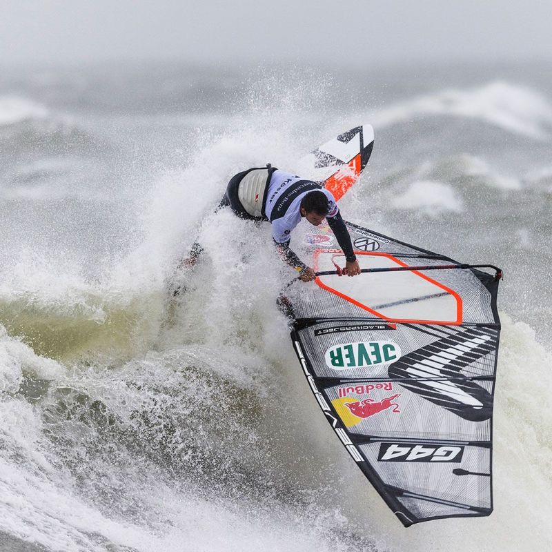 Philip Kster, Goiter