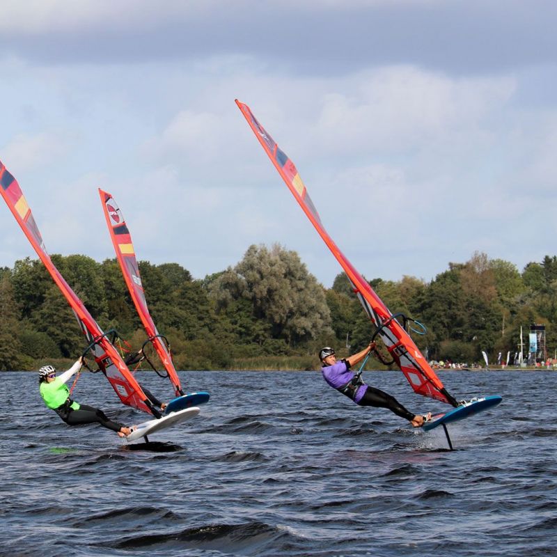 Das Regattafeld auf dem Binnensee