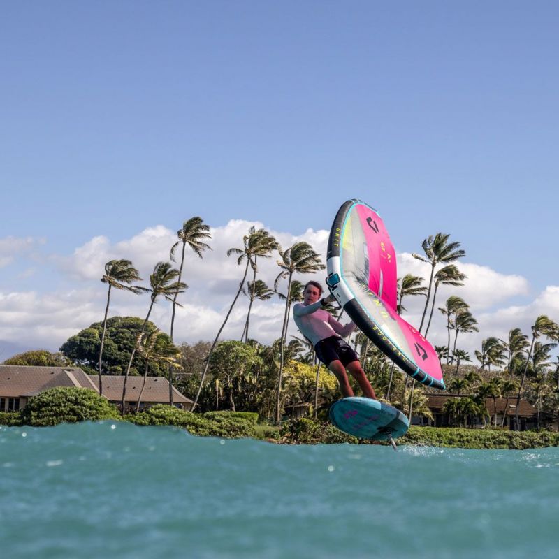 Finn Spencer mit dem Skybrid SLS und dem Unit