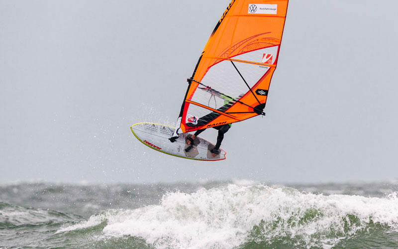 Multivan Surf Cup Sylt 2022: Holger Beer ist Deutscher Meister im Waveriding