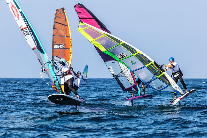 PWA/IWT Youth World Cup Klitmller 2024: Erste Ergebnisse im Foil Slalom