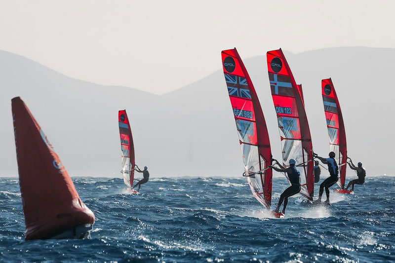 iQFOiL Games Lanzarote 2025: Emma Wilson und Nacho Baltasar gehen in Führung