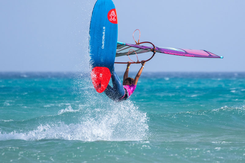 PWA World Cup Fuerteventura 2025: Sarah-Quita Offringa und Yentel Caers gewinnen auf Fuerte