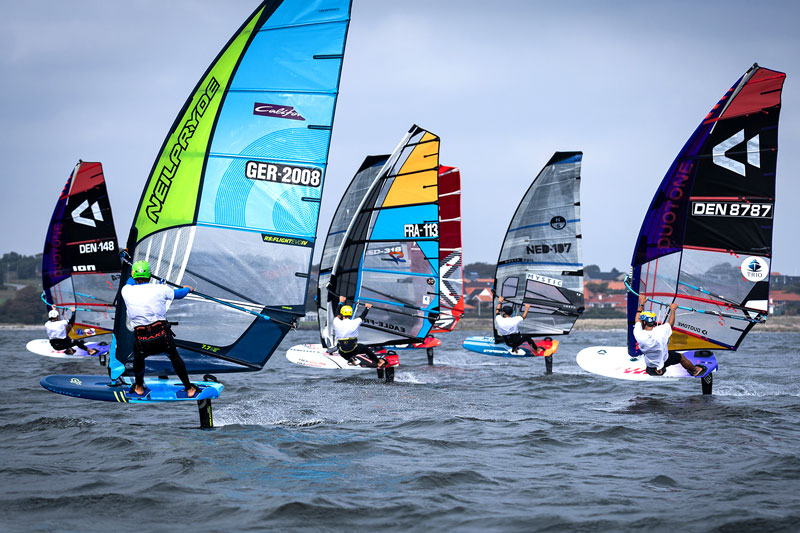 PWA/IWT Youth World Cup Klitmller 2025: De Jong und Permin nicht zu stoppen