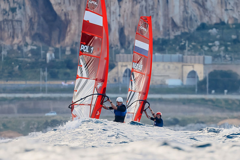 iQFOiL European Championships Sferracavallo 2025: Peleg und van Opzeeland gewinnen die EM