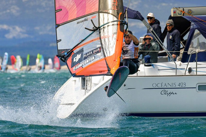 Défi Wind 2026: Nach 200 km Renndistanz führt Nico Prien