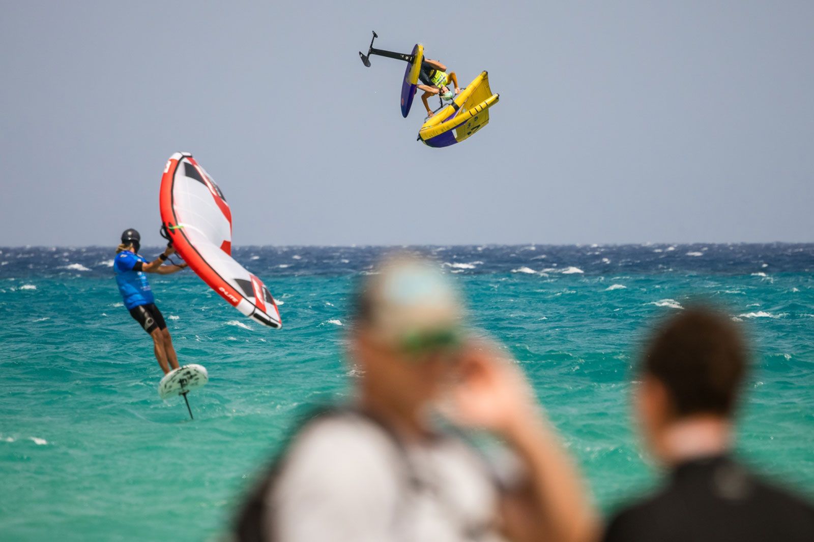 GWA World Cup Fuerteventura 2024: Erste Entscheidungen im Surf-Freestyle