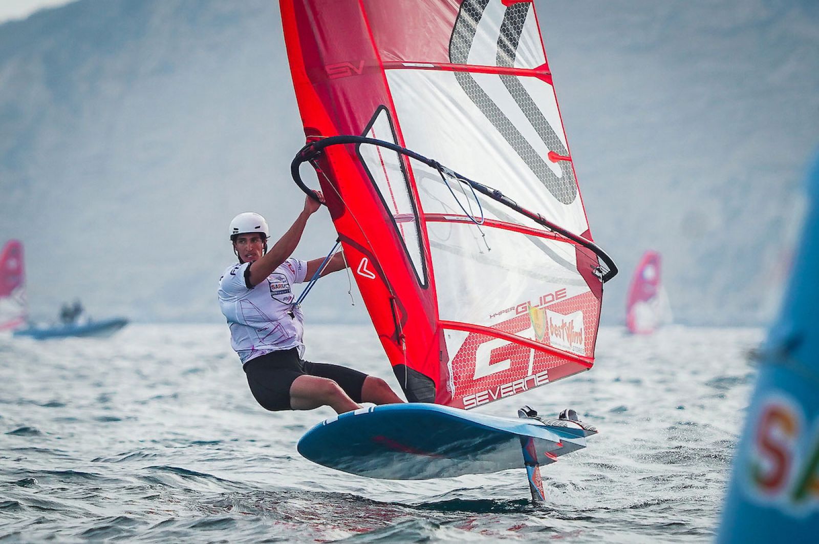 iQFOiL Open European Championship Cagliari 2024: Watson und Di Tomassi in Führung 