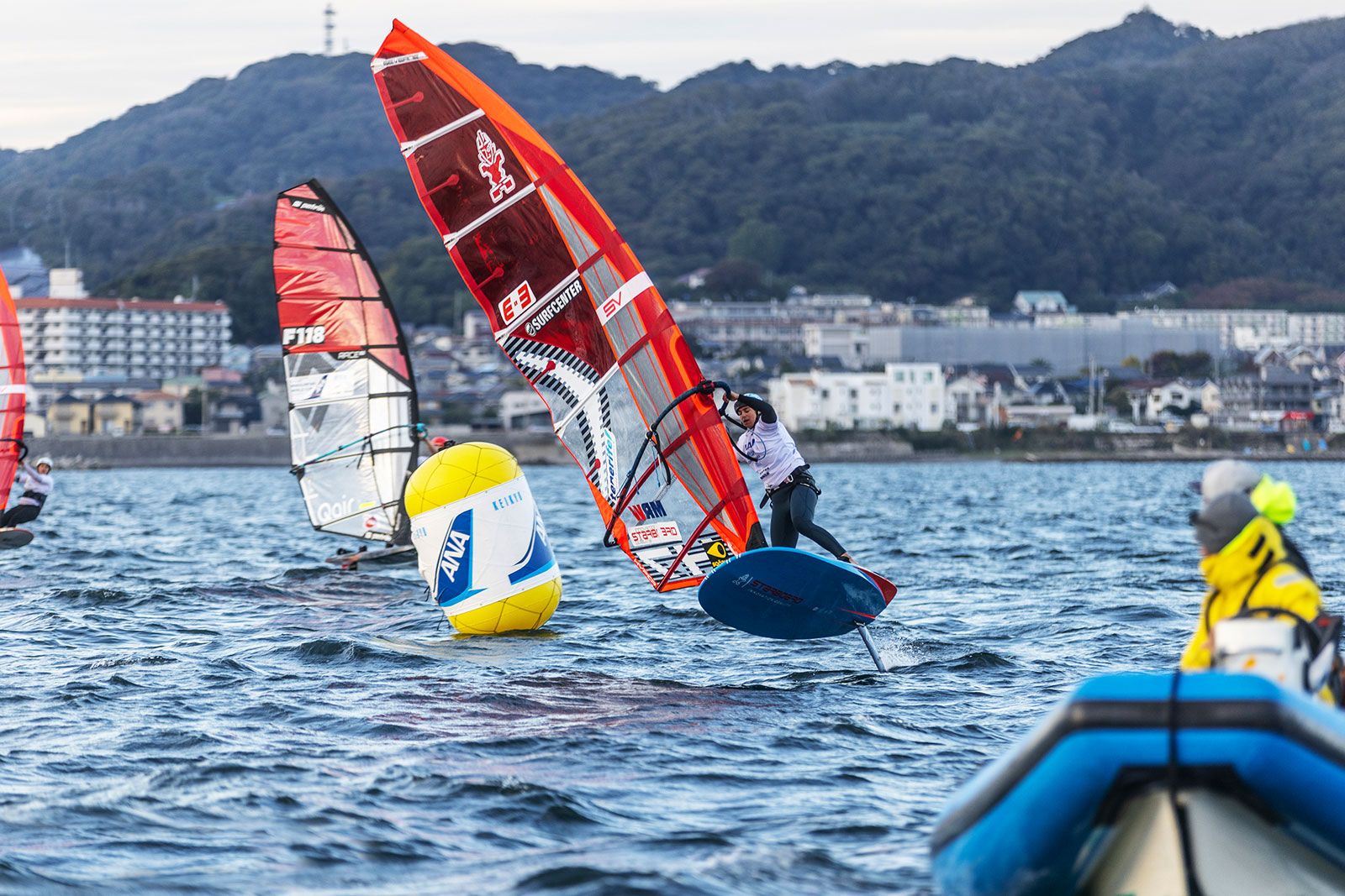 PWA Fly! ANA World Cup Yokosuka 2024: Lemeteyer und Pierre Mortefon auf Kurs 