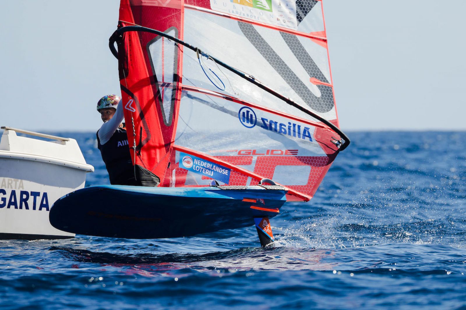 iQFOiL Games Lanzarote 2025: Emma Wilson und Nacho Baltasar gehen in Führung 