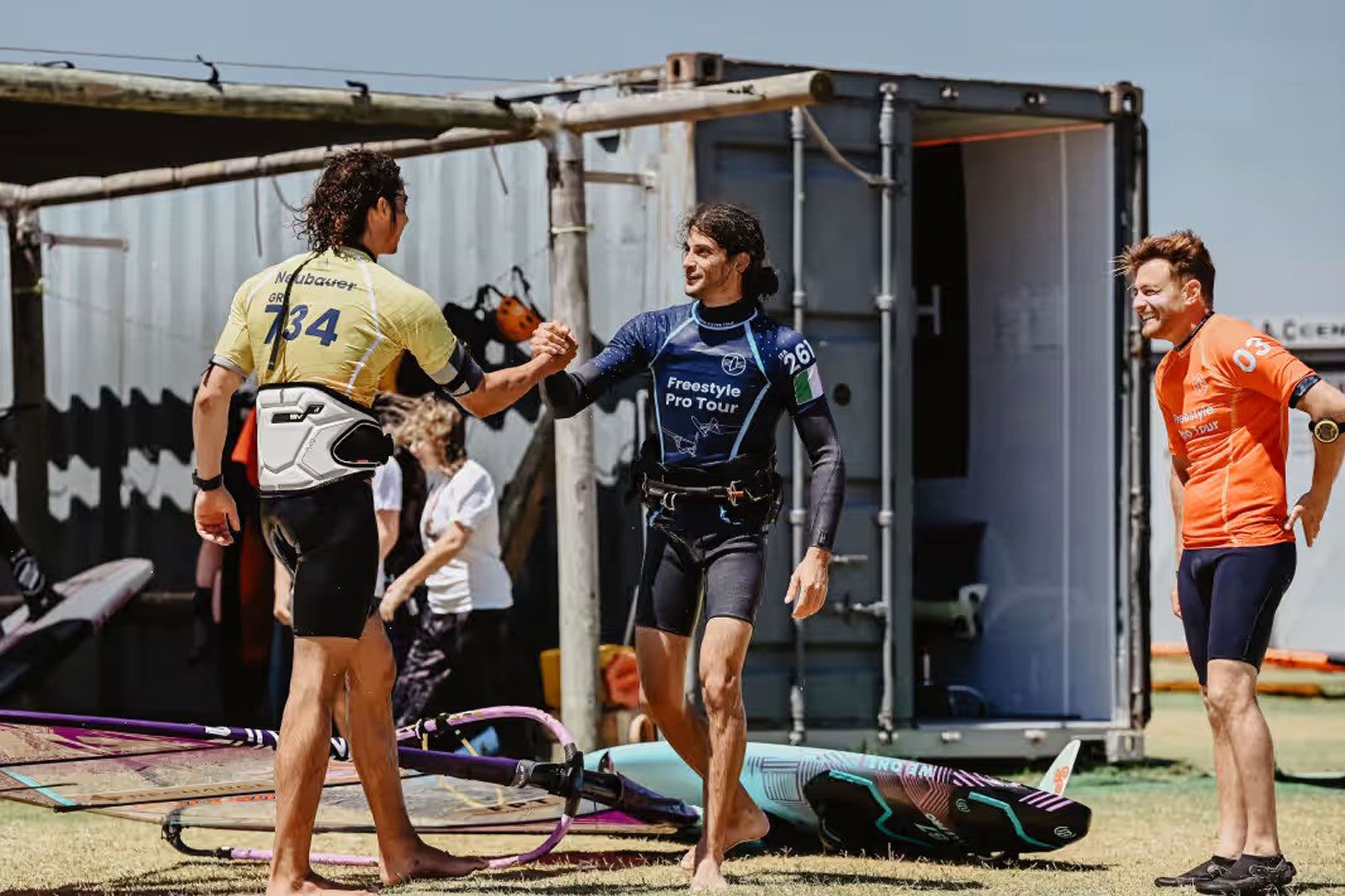 FPT Cape Town 2025: Lennart Neubauer gewinnt die Single 