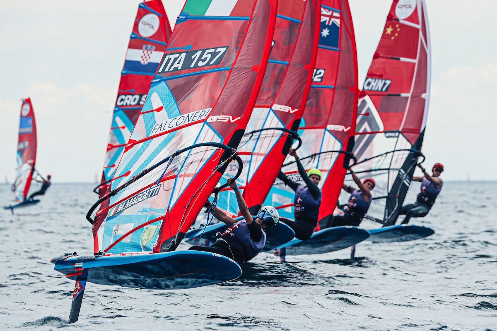 iQFOiL World Championships Aarhus 2025: Turbulenter Auftakt in Dänemark 