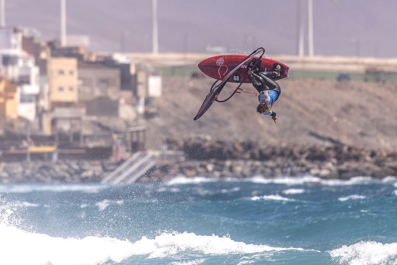 PWA/IWT Gran Canaria Gloria World Cup 2025: Daida Moreno feiert siegreiches Comeback 