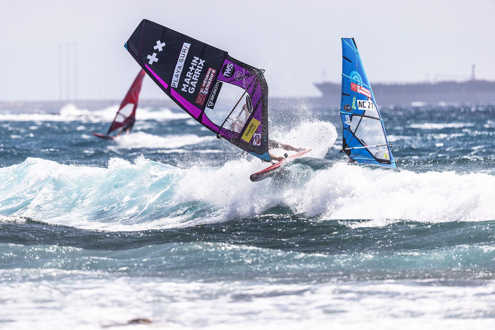 PWA World Cup Teneriffa 2025: Slalom-X und Wave in El Mdano 