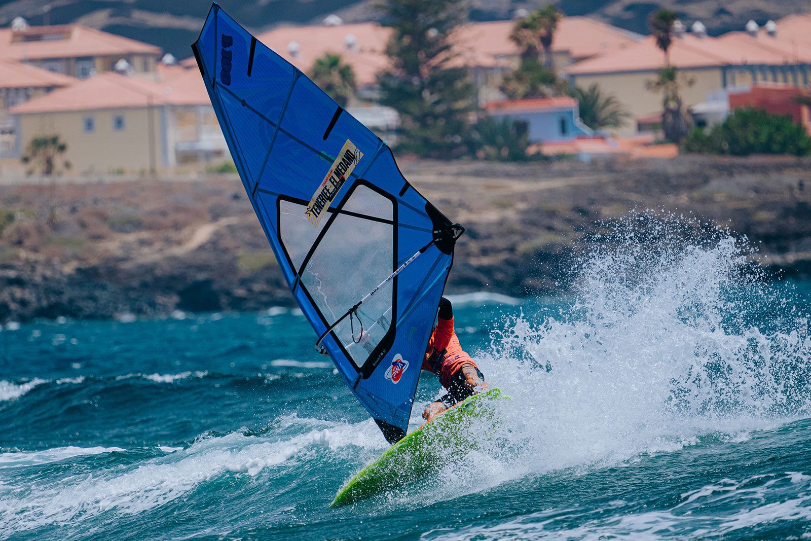 PWA World Cup Teneriffa 2025: Single Elimination on fire 