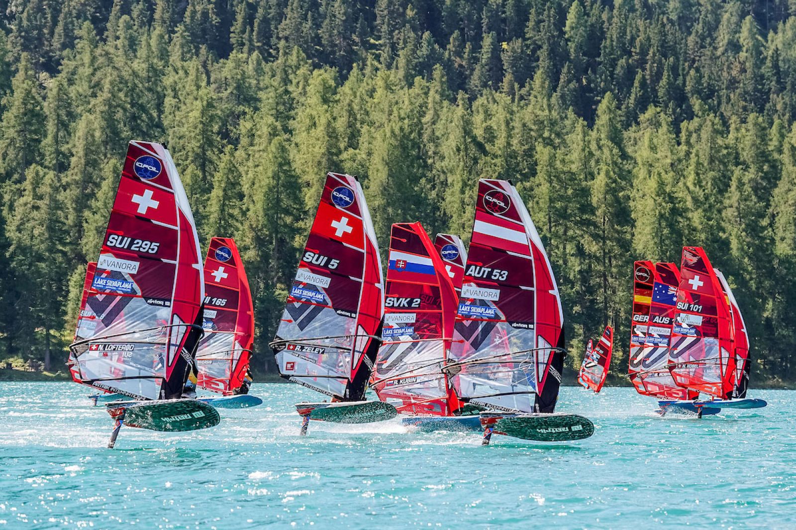 iQFOiL International Games Silvaplana 2025: Bazo und Kubin gewinnen die Höhen-Challenge 