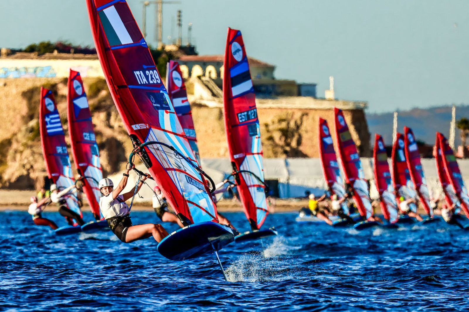 iQFOiL U23 World Championship Portimo 2025: Slalom bei herausfordernden Bedingungen 