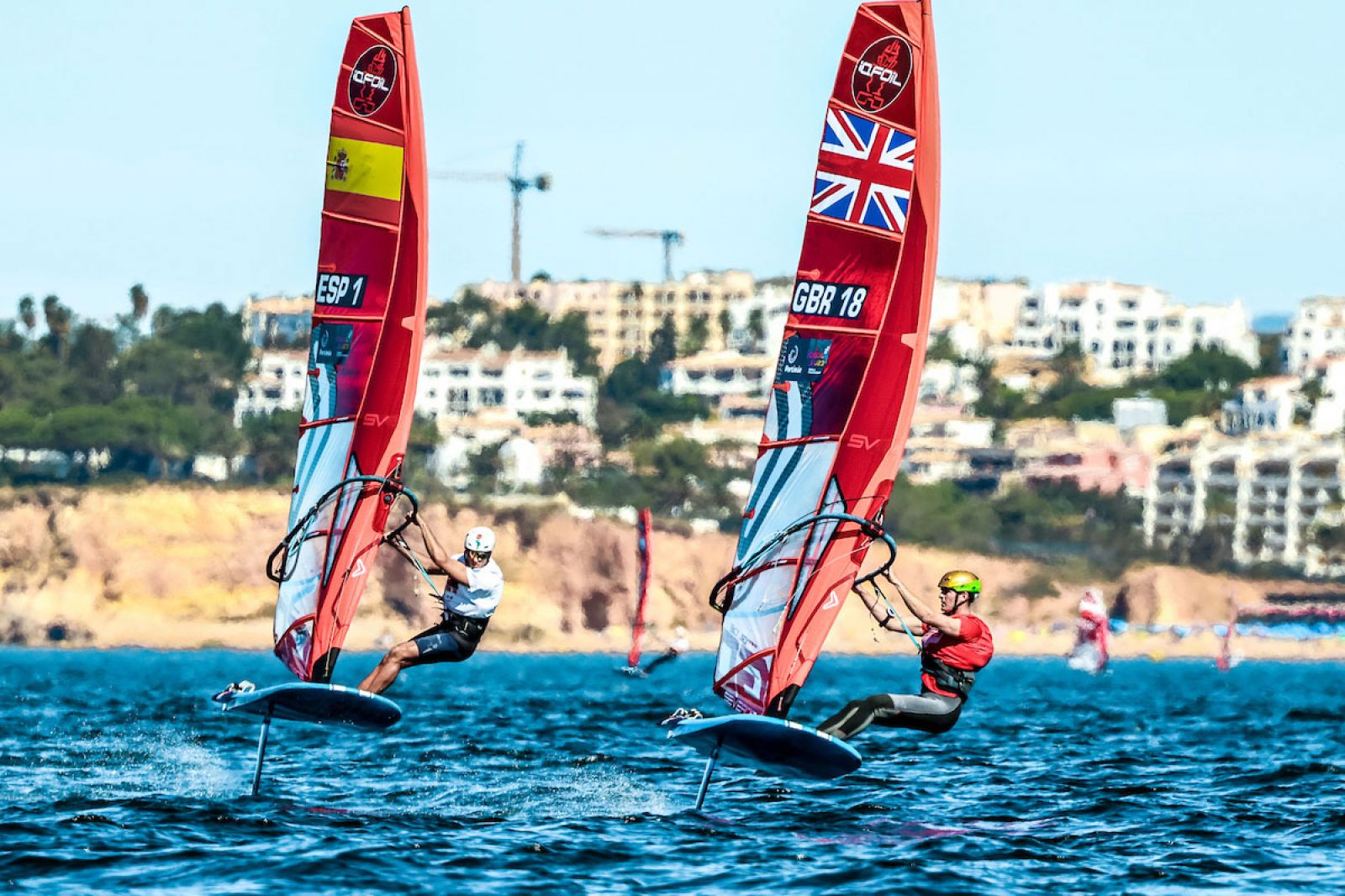 iQFOiL U23 World Championship Portimo 2025: Morris und Mobekk weiter an der Spitze 