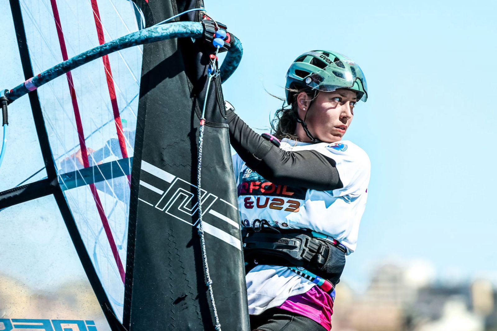 iQFOiL U23 World Championship Portimo 2025: Morris und Mobekk weiter an der Spitze 