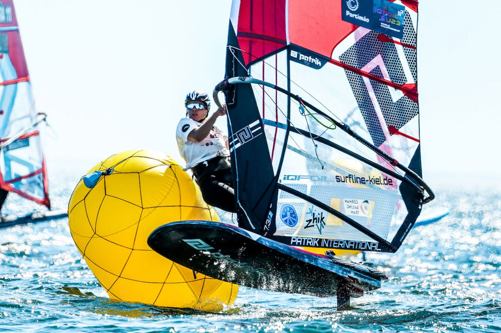 iQFOiL U23 World Championship Portimo 2025: Morris und Mobekk weiter an der Spitze 