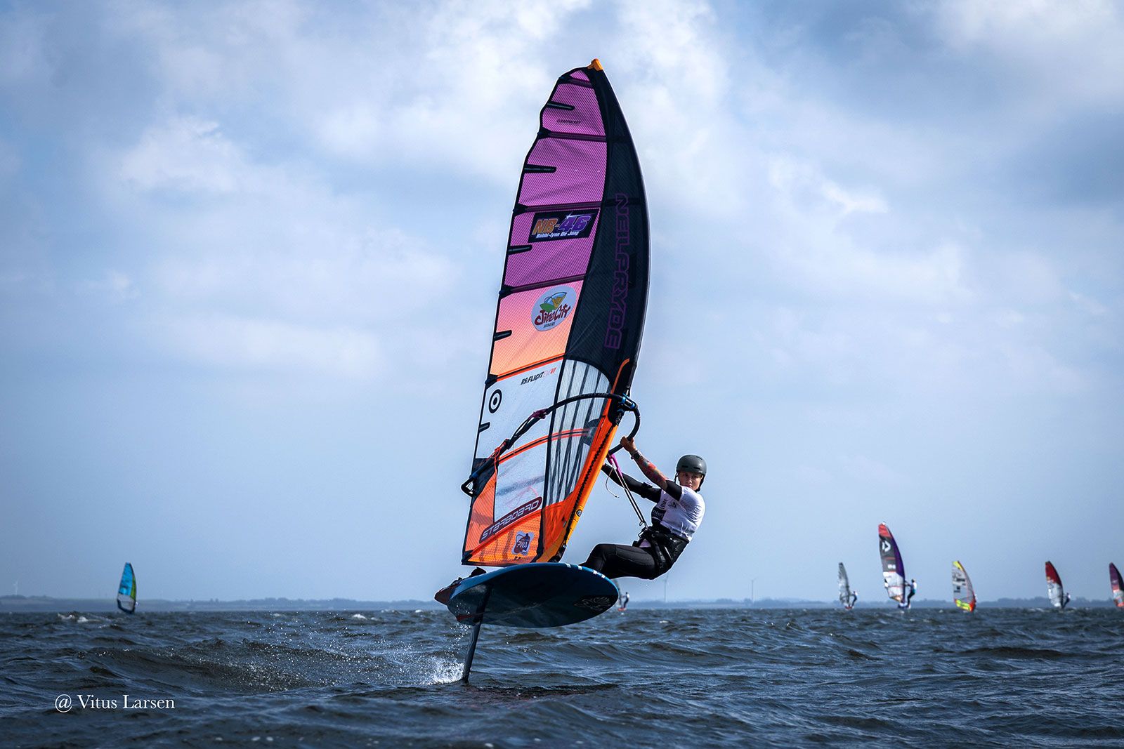 PWA/IWT Youth World Cup Klitmller 2025: De Jong und Permin nicht zu stoppen 