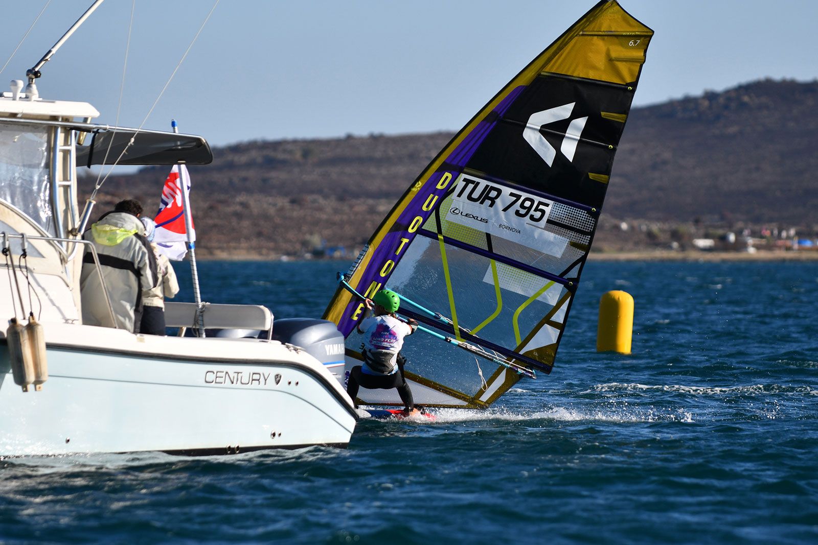 PWA Youth Slalom World Cup Alaçati 2025: Entscheidungen in letzter Minute