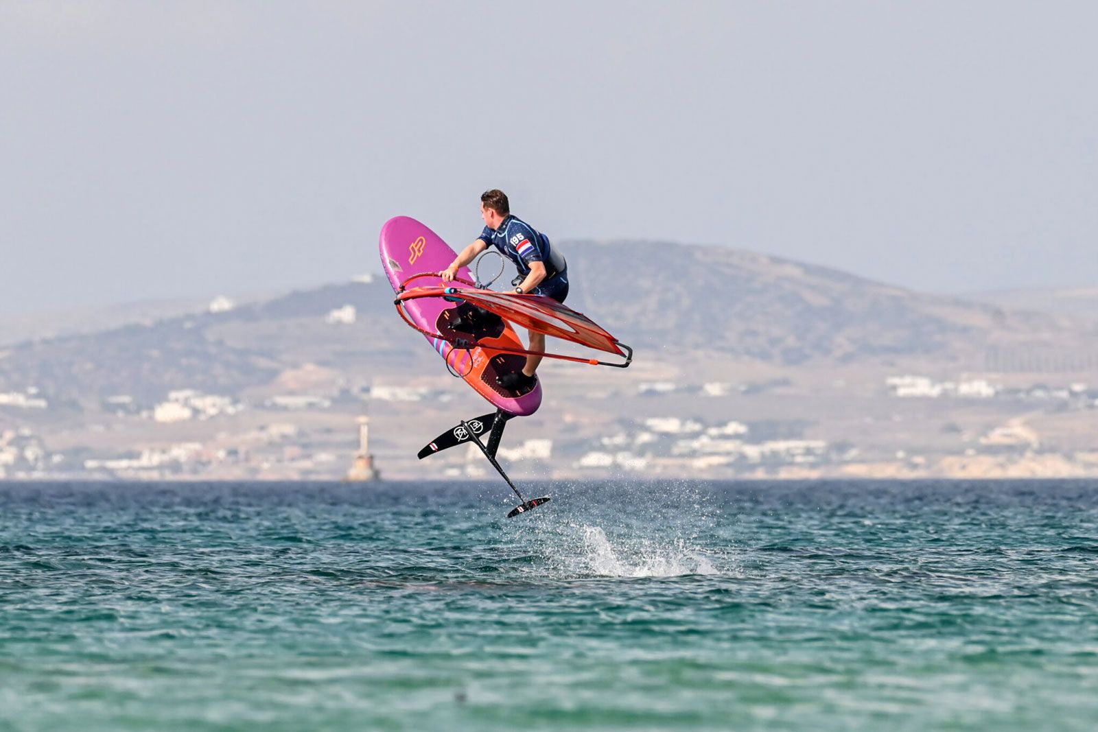 FPT Naxos 2025: Foilstyle und Tow-in an Tag 2