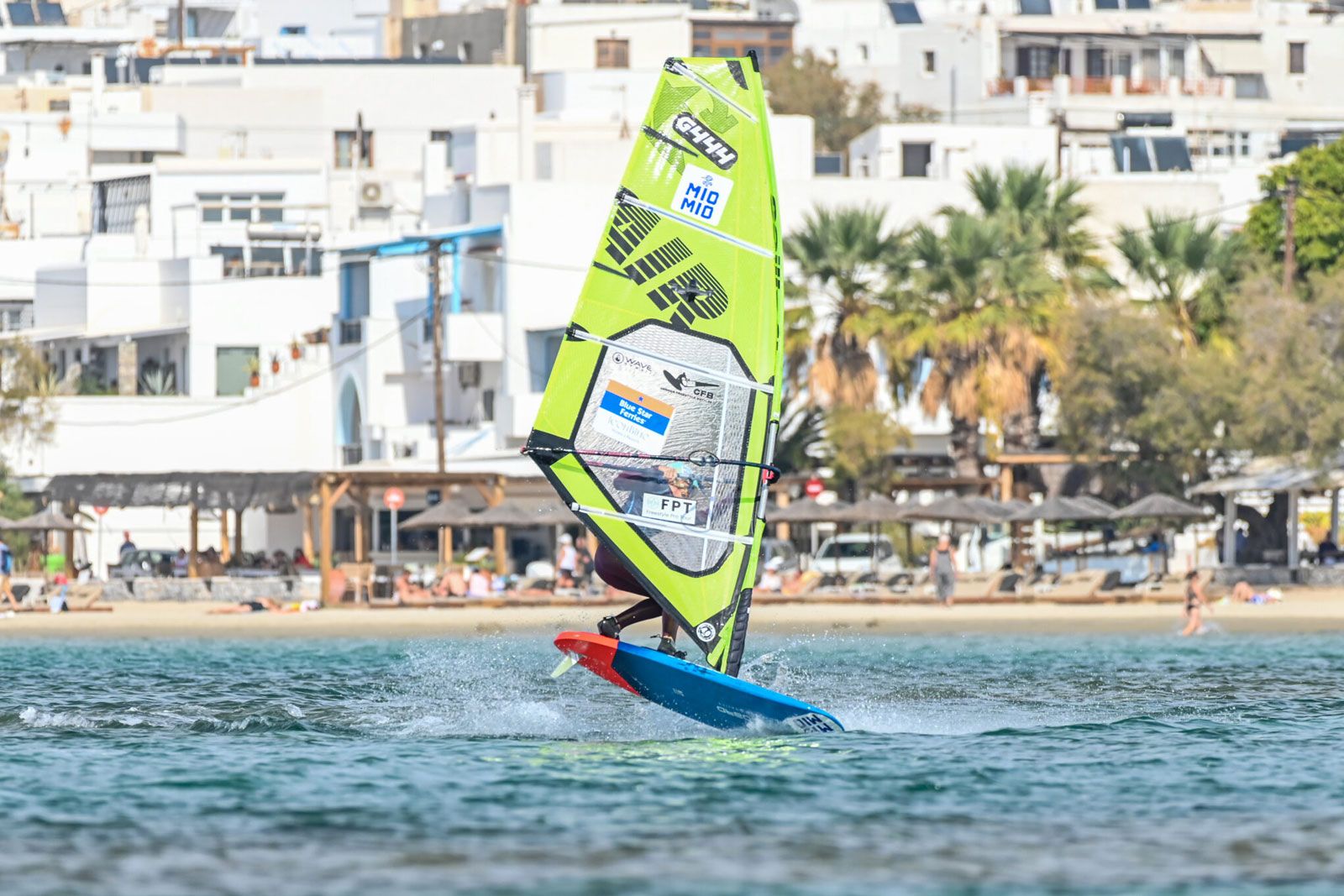 FPT Naxos 2025: Foilstyle und Tow-in an Tag 2