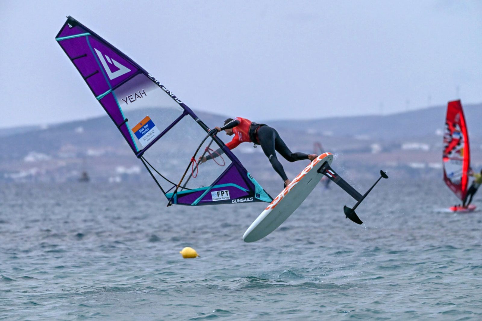 FPT Naxos 2025: Tow-in-Finale und Leichtwind-Foilstyle