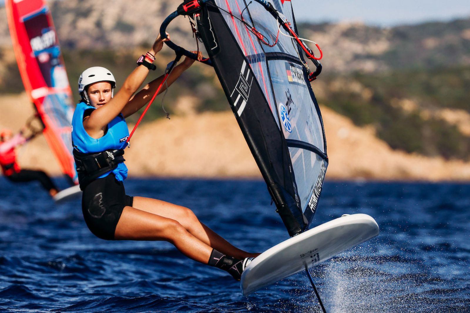 iQFOiL Youth & Junior European Championships 2025: Emma Schleicher übernimmt die Führung