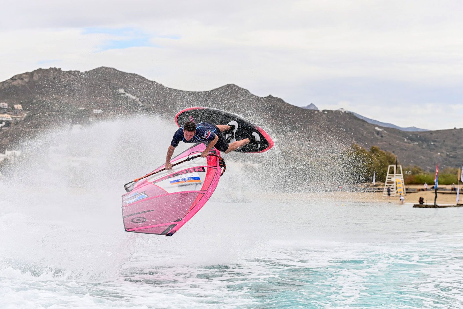 FPT Naxos 2025: Lisa Kloster und Yentel Caers siegen im Tow-in 