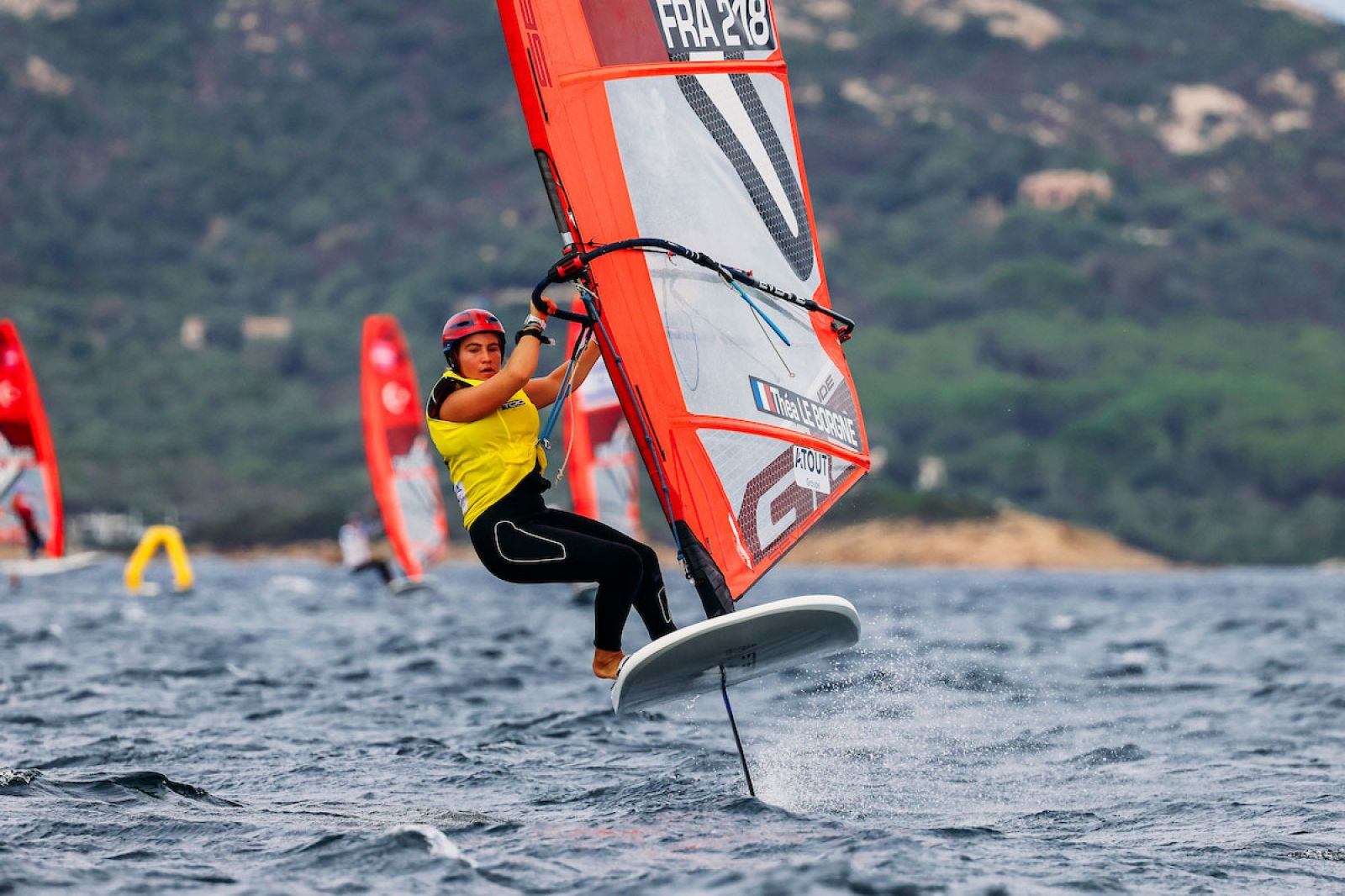 iQFOiL Youth & Junior European Championships 2025: Der Mistral sorgt für Spannung