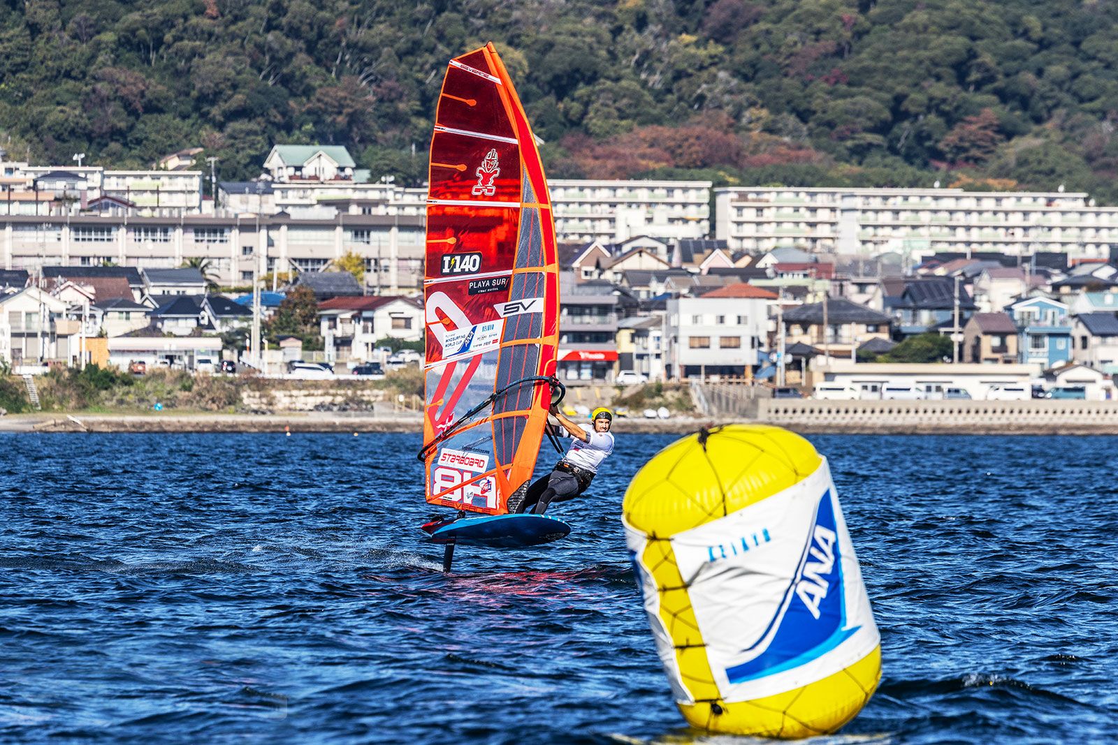 PWA Fly! ANA World Cup Yokosuka 2025: Der Druck auf die Favoriten wächst