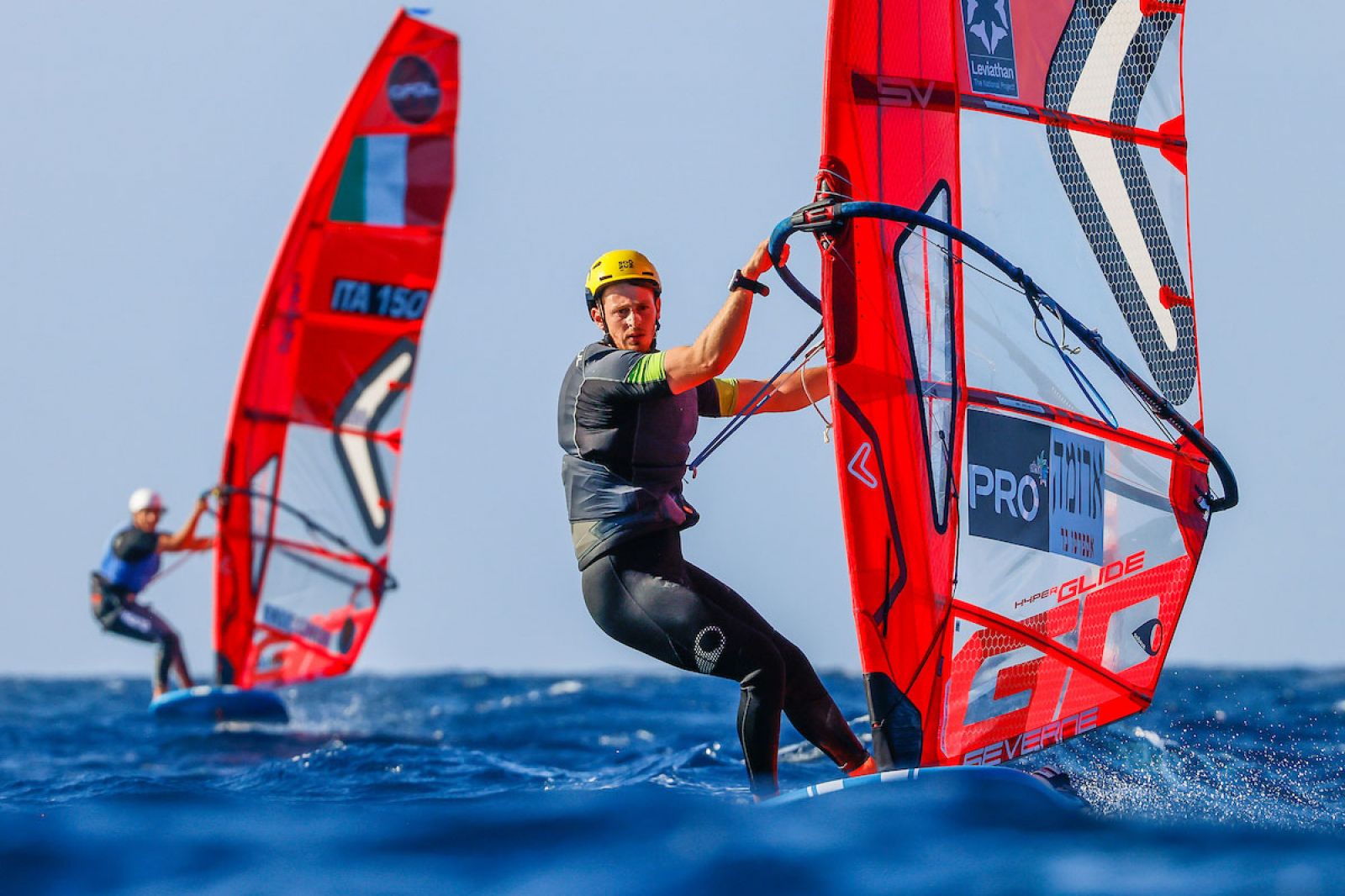 iQFOiL European Championships 2025: Wilson und Reuveny gehen in Führung 