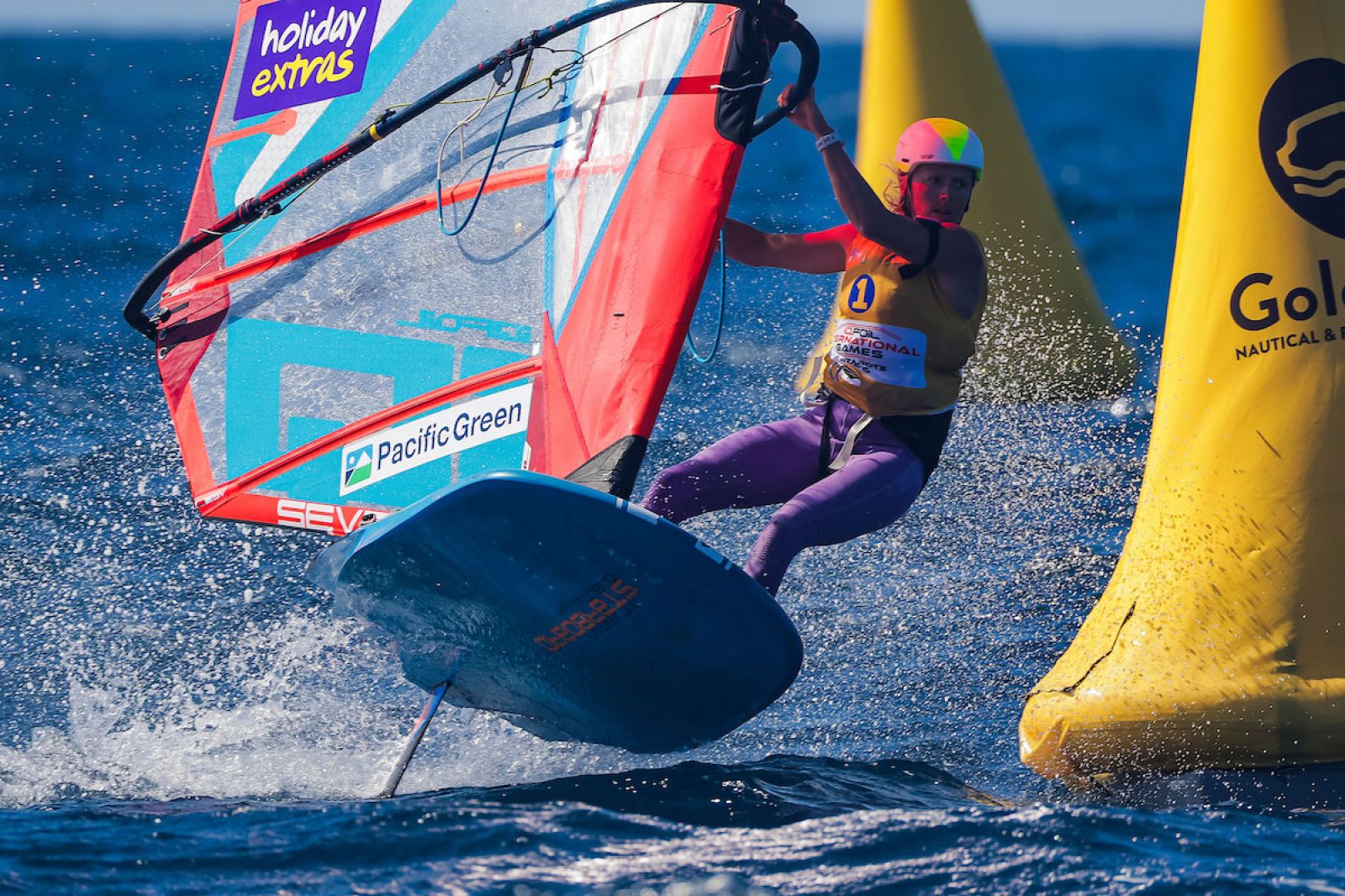 iQFOiL Games Lanzarote 2026: Finn Hawkins und Emma Wilson dominieren 