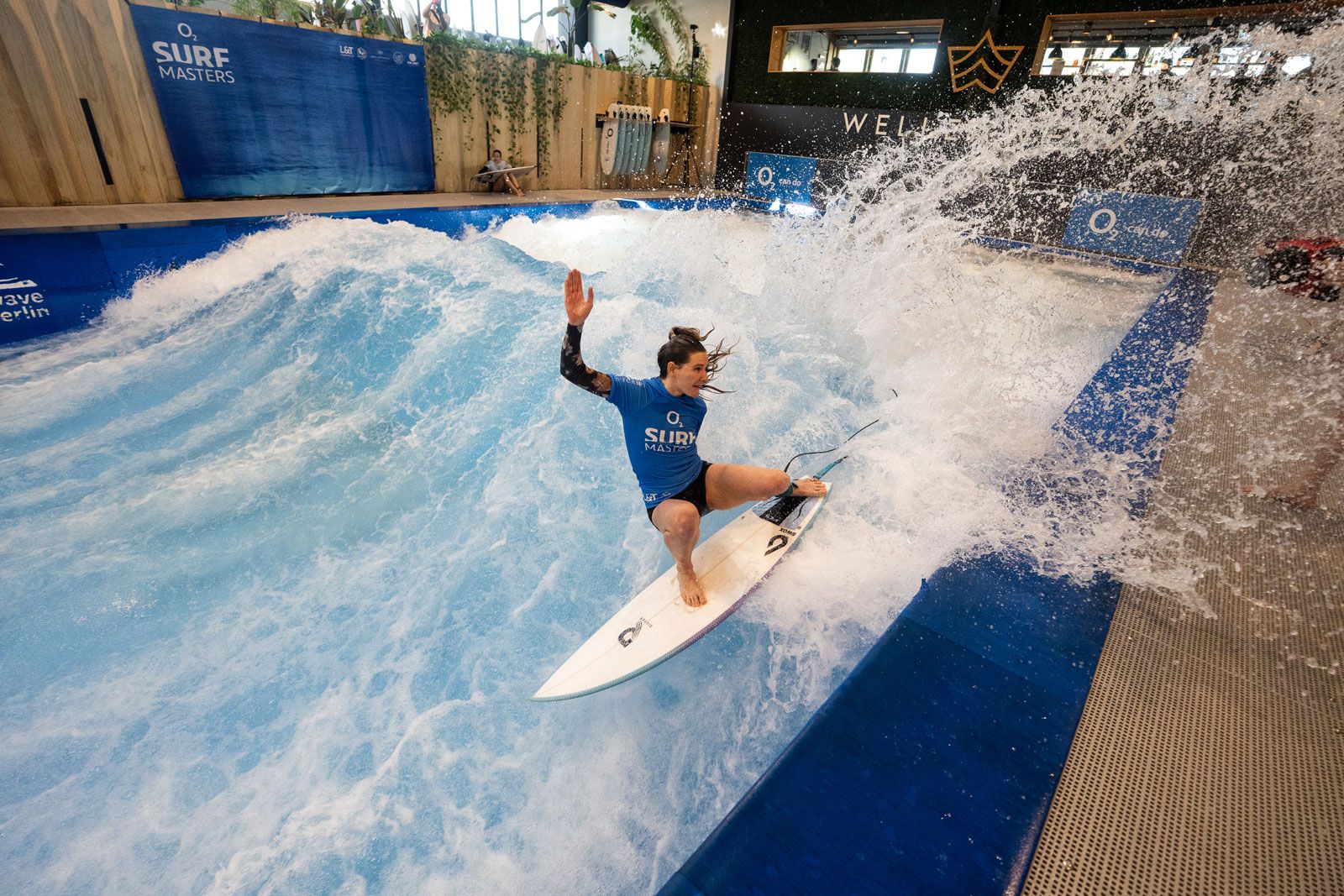 o2 SURF MASTERS Wellenwerk Berlin 2026: Hannes Mosh und Valeska Schneider erneut erfolgreich 