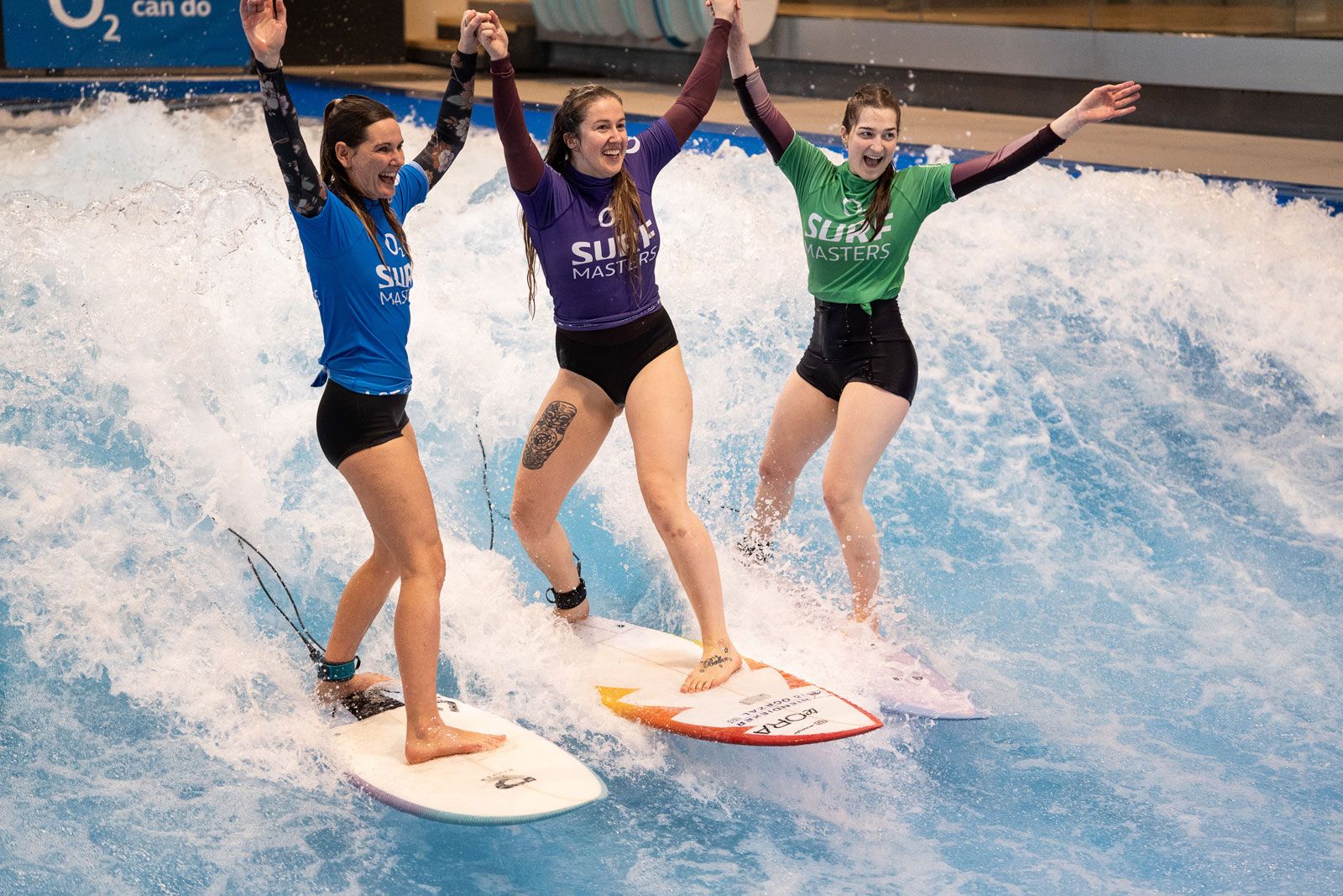 o2 SURF MASTERS Wellenwerk Berlin 2026: Hannes Mosh und Valeska Schneider erneut erfolgreich 