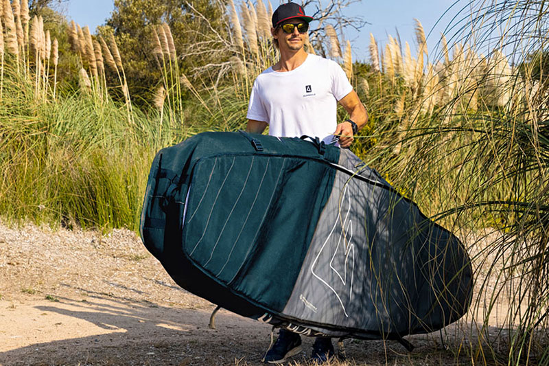 Gunsails Surf & Travel Bags im Angebot
