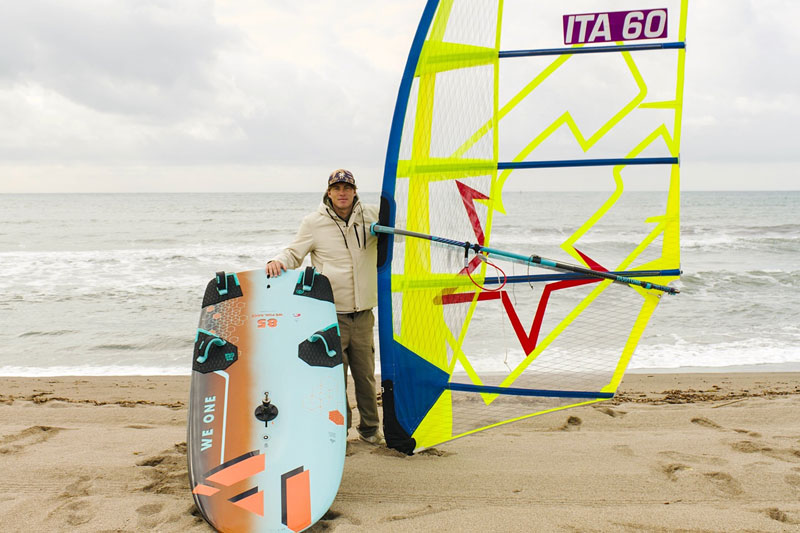 Daniele Benedetti auf Challenger Sails und We One