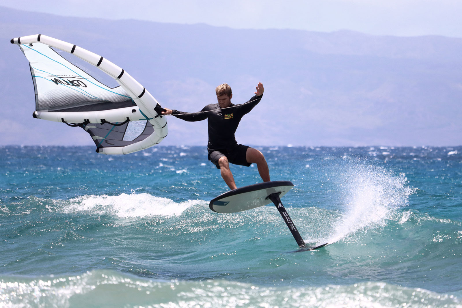 Neue Surf- und Wingfoil-Boardbags von AK