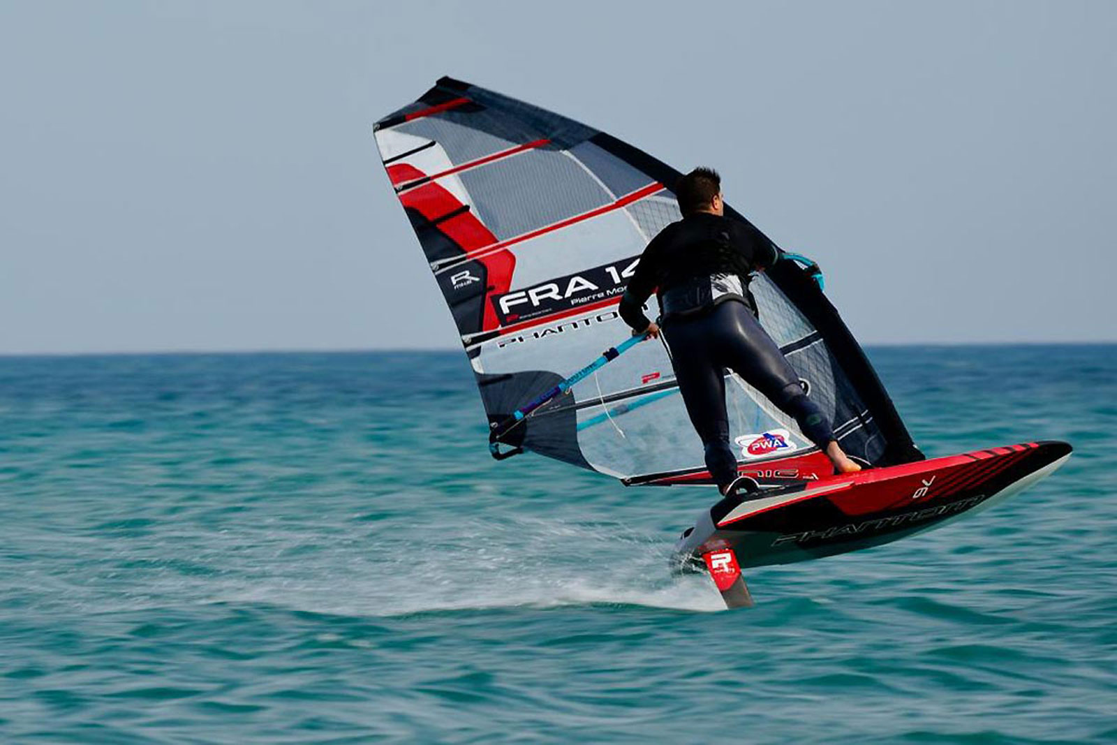 Pierre Mortefon startet für Phantom Foiling