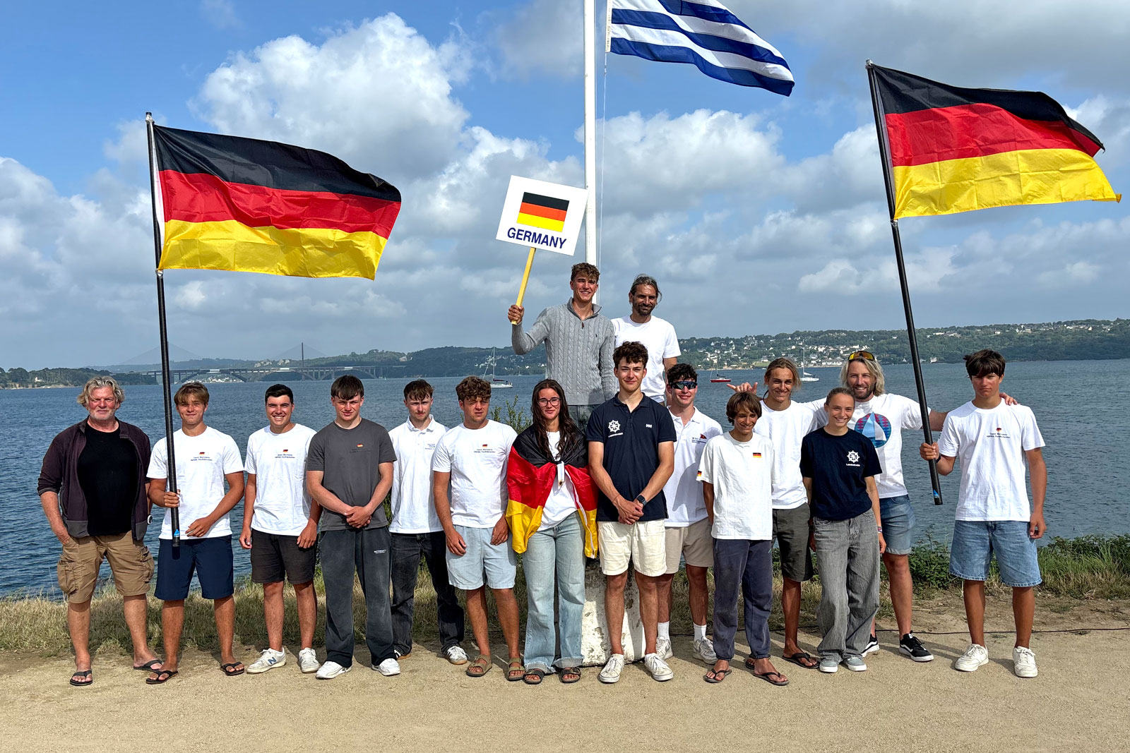 Start der iQFOiL Youth & Junior World Championship in Brest