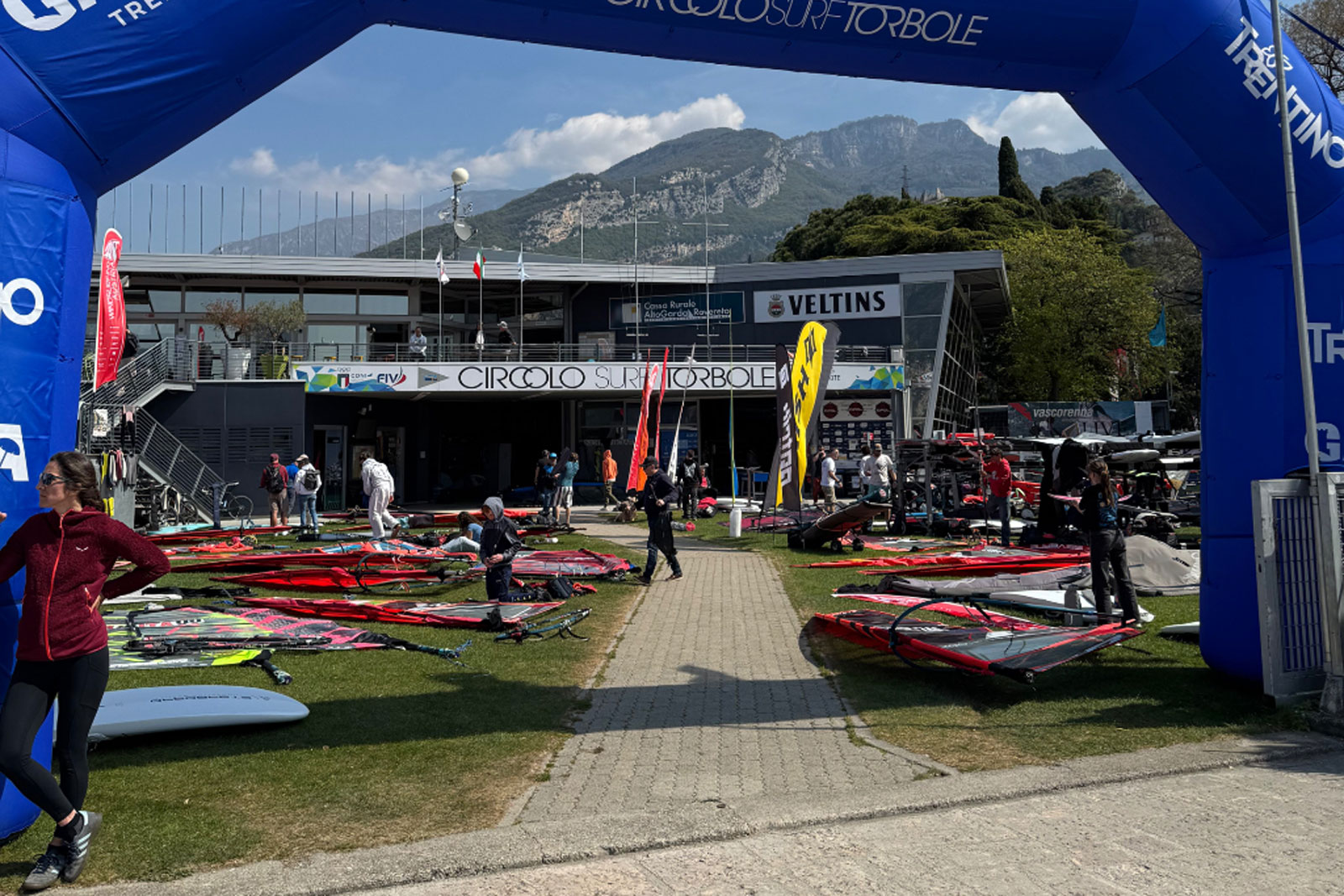 ProAm WSA Slalom Cup Torbole: Mega Ora zum Auftakt