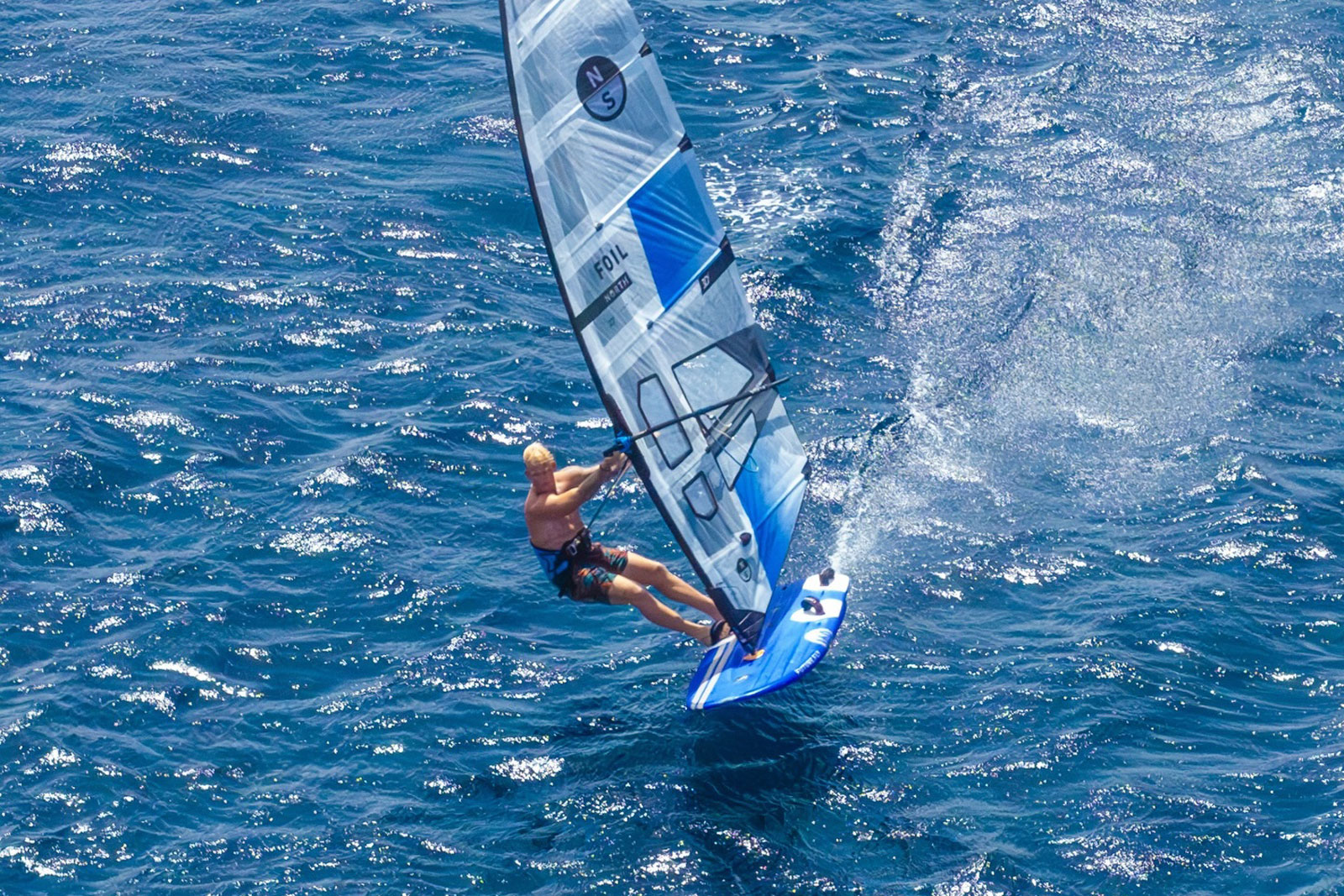 Amado Vrieswijk startet f&uuml;r North Windsurfing