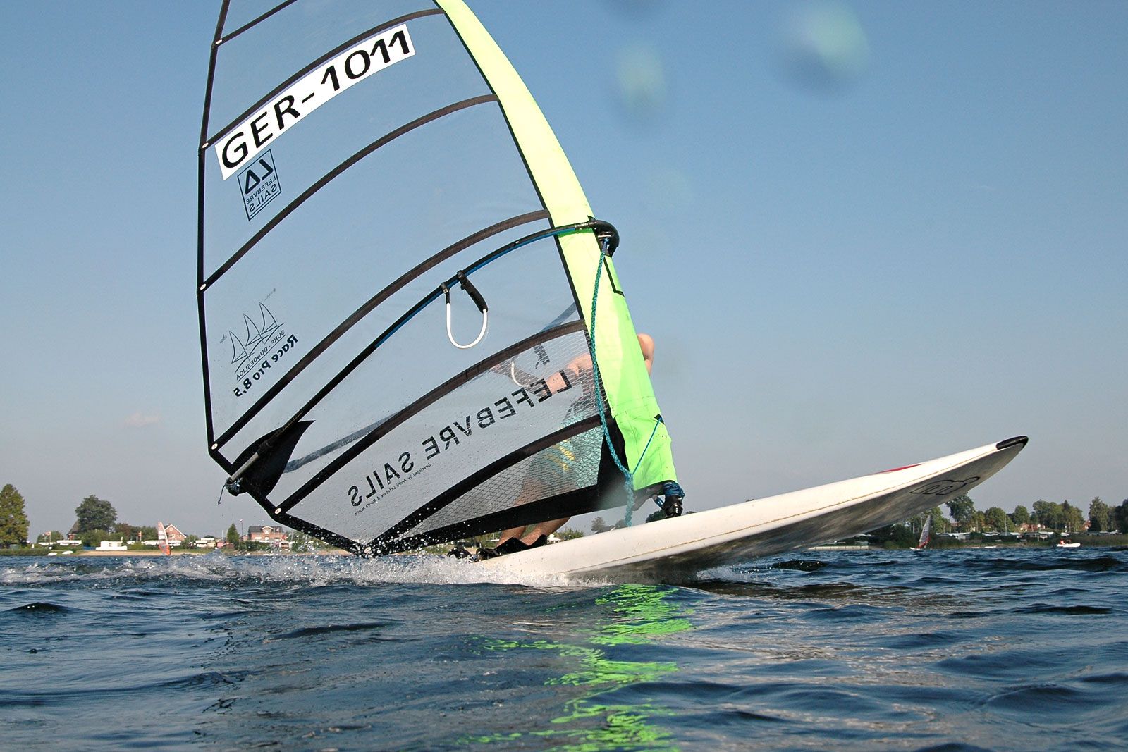 Oldschool oder Up-to-date? Windsurf-Clubs auf dem Prüfstand 
