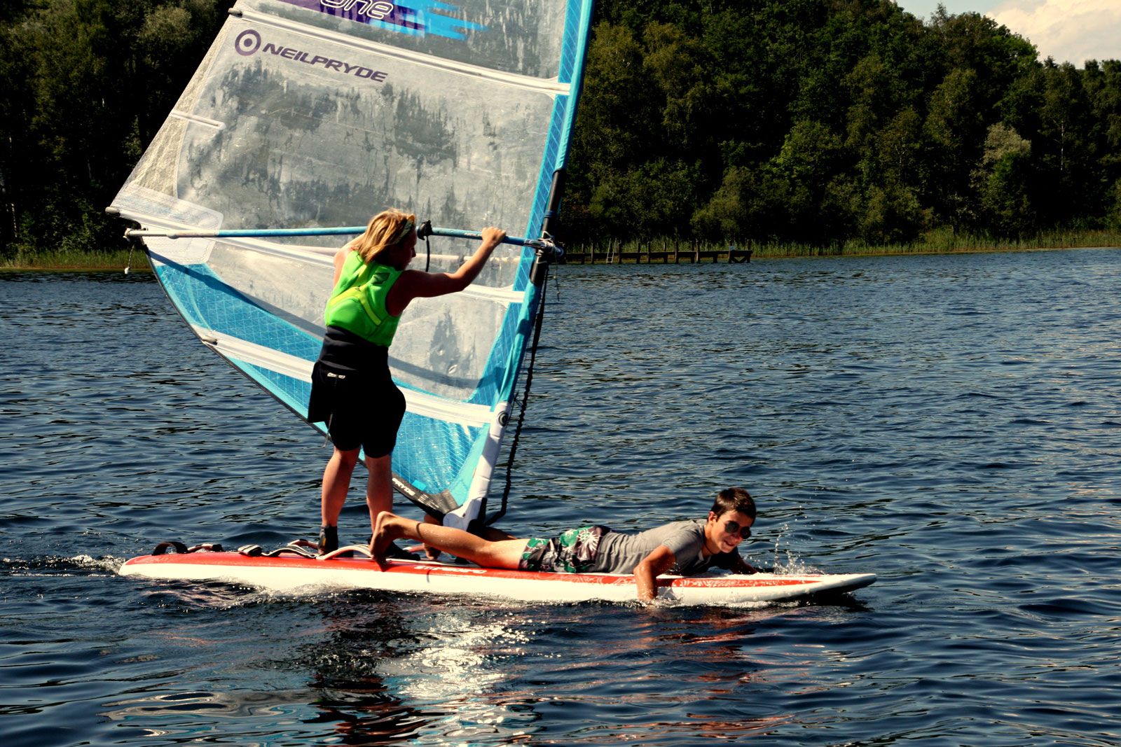 Oldschool oder Up-to-date? Windsurf-Clubs auf dem Prüfstand 